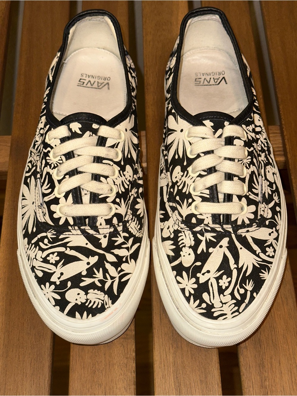 Vans Vault “Paradise”. 
Men US 09/ women US 10.5 - Picture 3 of 10